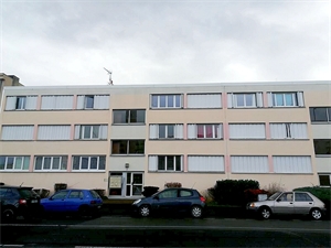t2 à la location -   63000  CLERMONT FERRAND, surface 50 m2 location t2 - UBI483230066